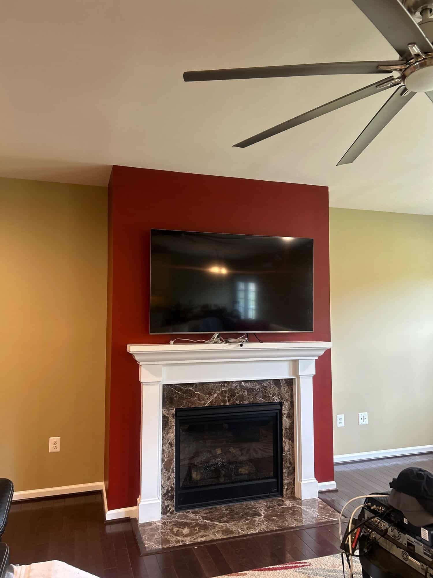 Nicely accented interior house walls.