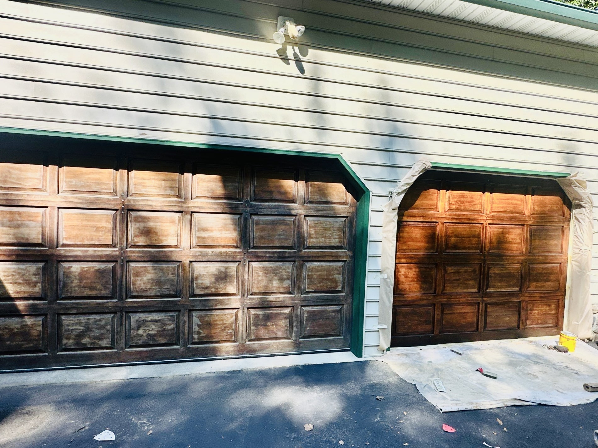 019fe981-a1ac-788e-b367-b43ae4bbdfb4 Garage Door Refinishing in Locust Grove, VA